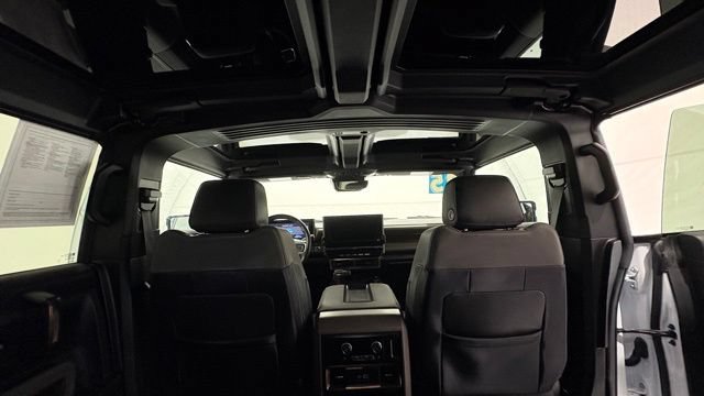 Used 2025 GMC Hummer EV 2X w/ LPO, Cargo Utility Package AWD/4WD image 28