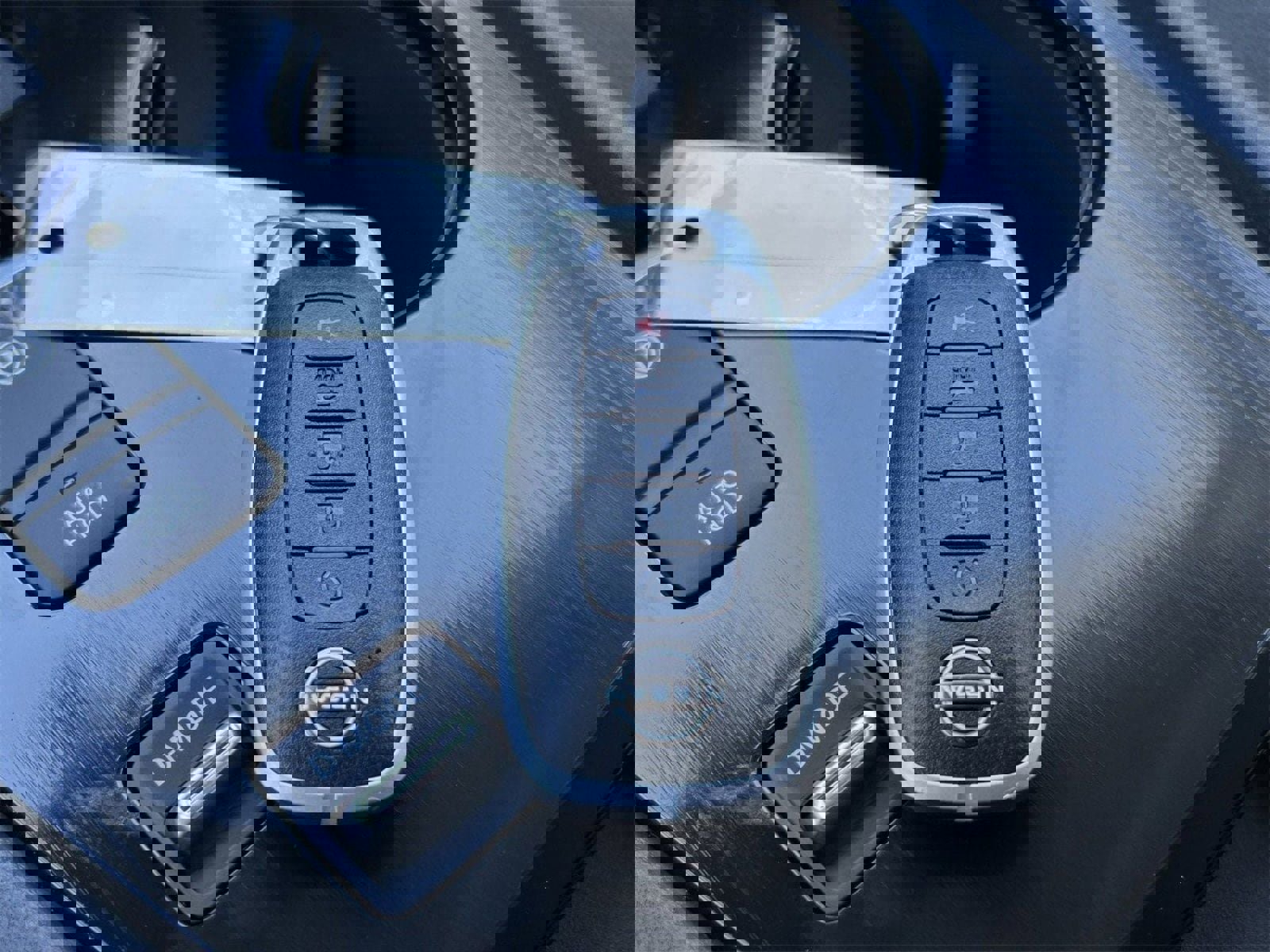 New 2026 Nissan Rogue SV FWD image 33