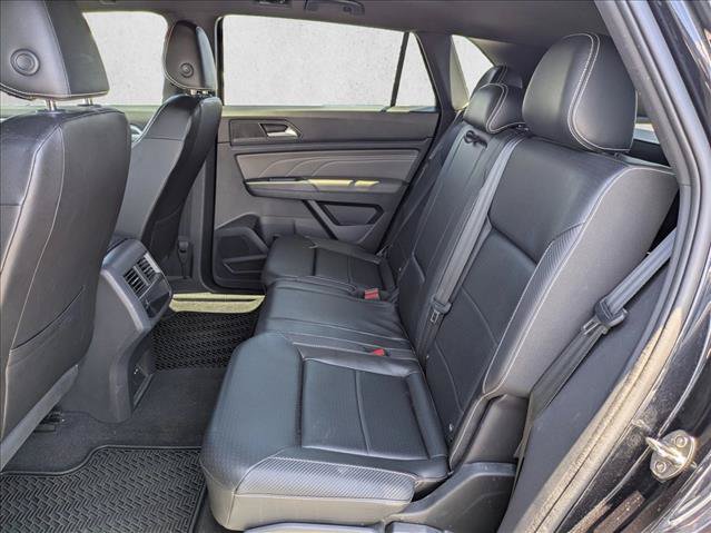 Used 2022 Volkswagen Atlas Cross Sport SEL AWD/4WD image 18