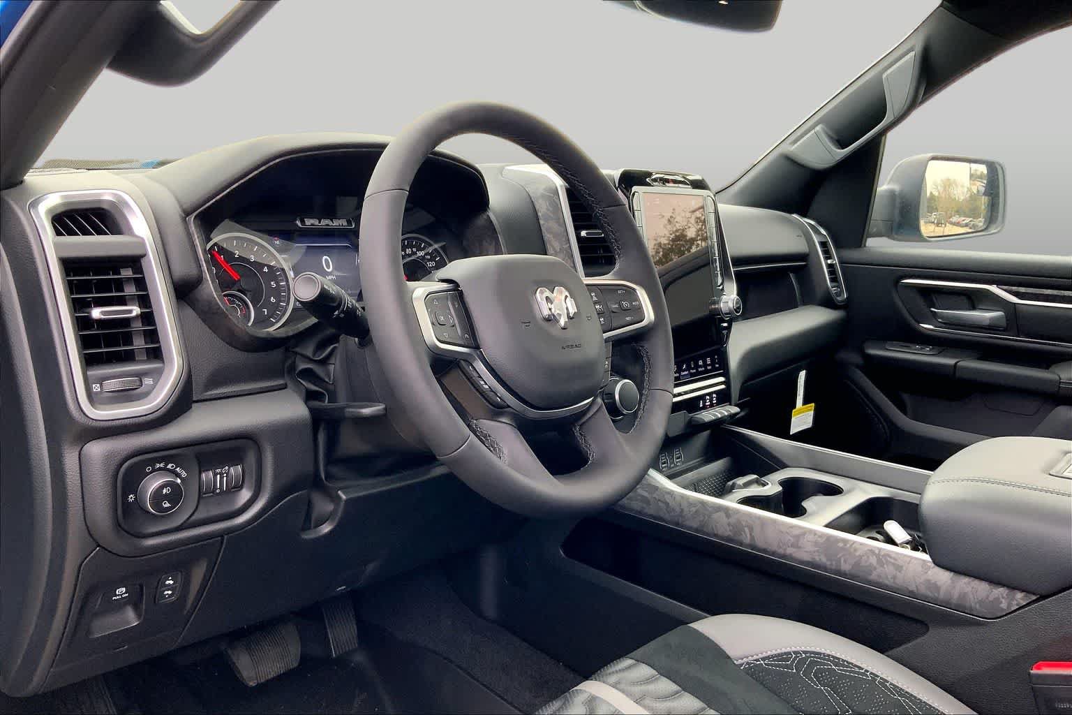 New 2025 RAM 1500 Big Horn AWD/4WD image 8