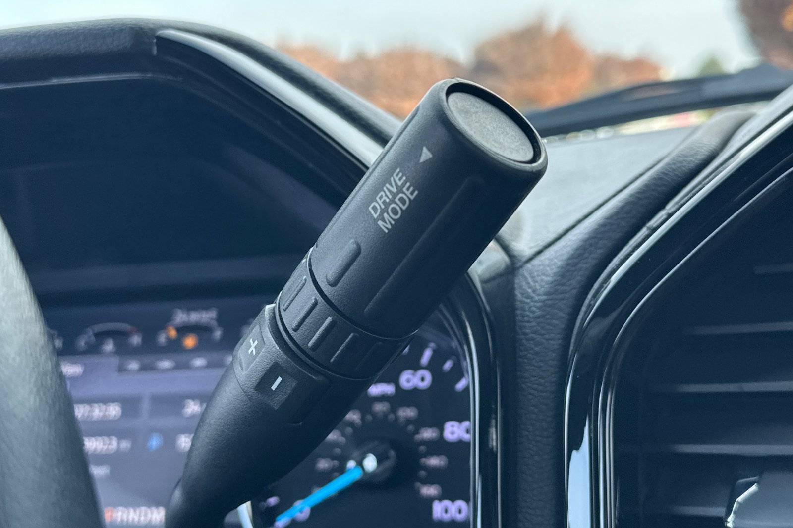 Used 2022 Ford F250 Lariat w/ Black Appearance Package image 21