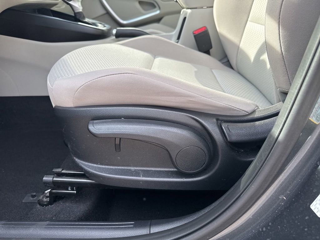 Used 2024 Kia Soul LX w/ Option Group 015 image 28