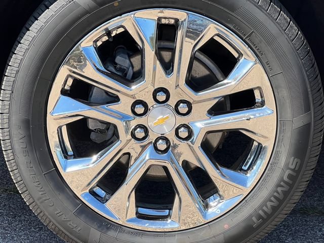 Used 2020 Chevrolet Traverse LT w/ LPO, Floor Liner Package AWD/4WD image 8