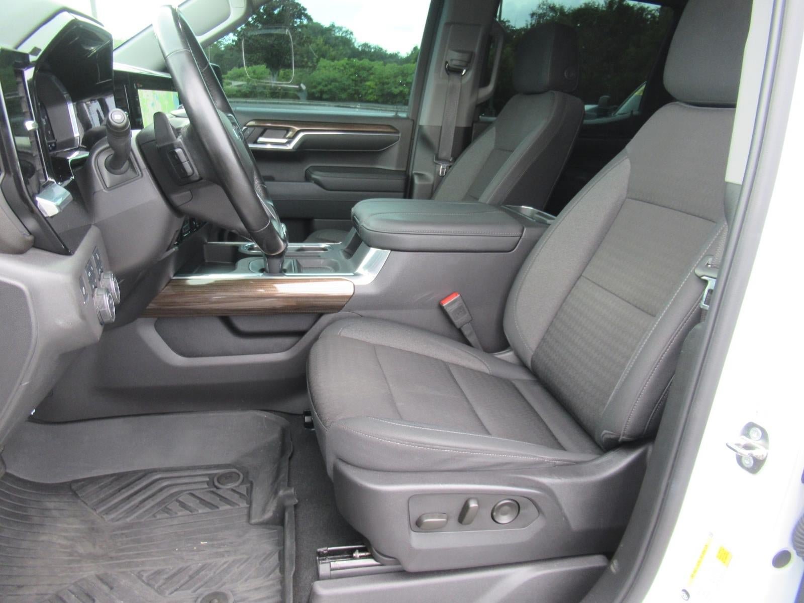 Used 2024 Chevrolet Silverado 1500 LT Trail Boss AWD/4WD image 20