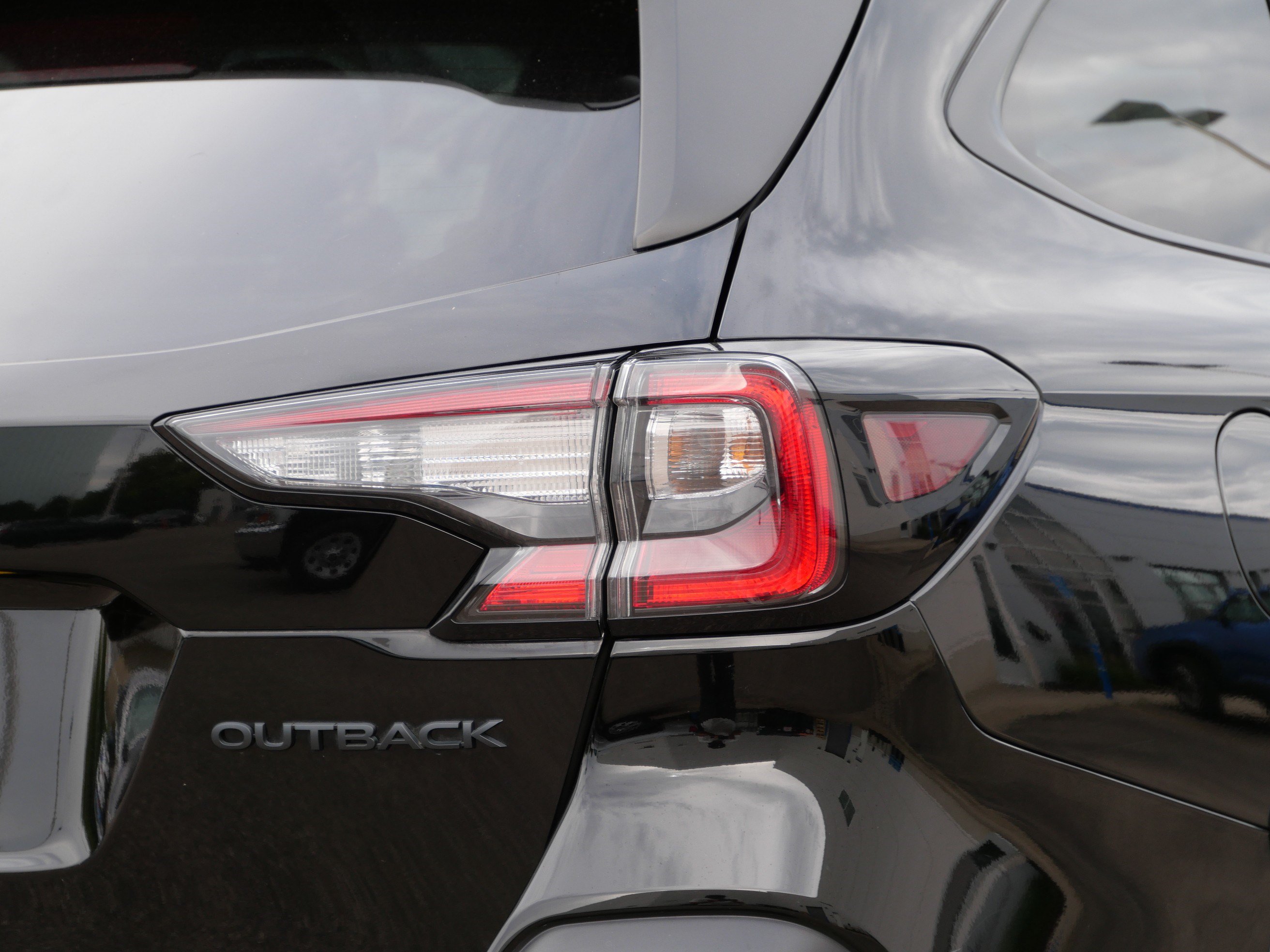 Used 2024 Subaru Outback Onyx Edition AWD/4WD image 17