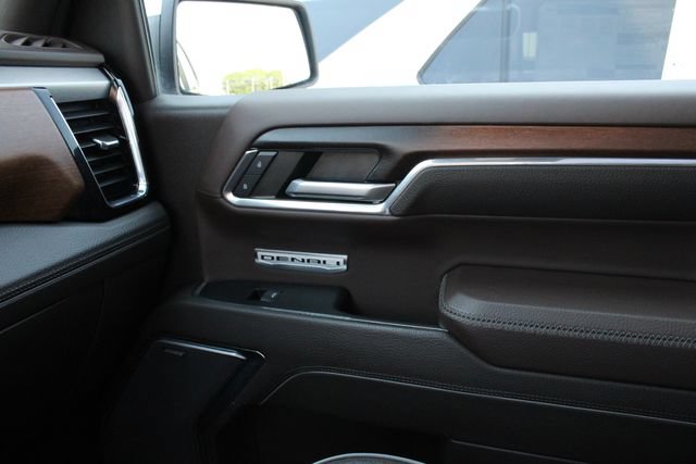 Used 2024 GMC Sierra 1500 Denali AWD/4WD image 21