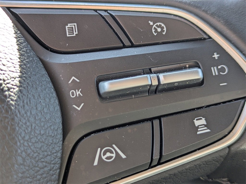 Used 2023 Hyundai Santa Fe SEL image 30