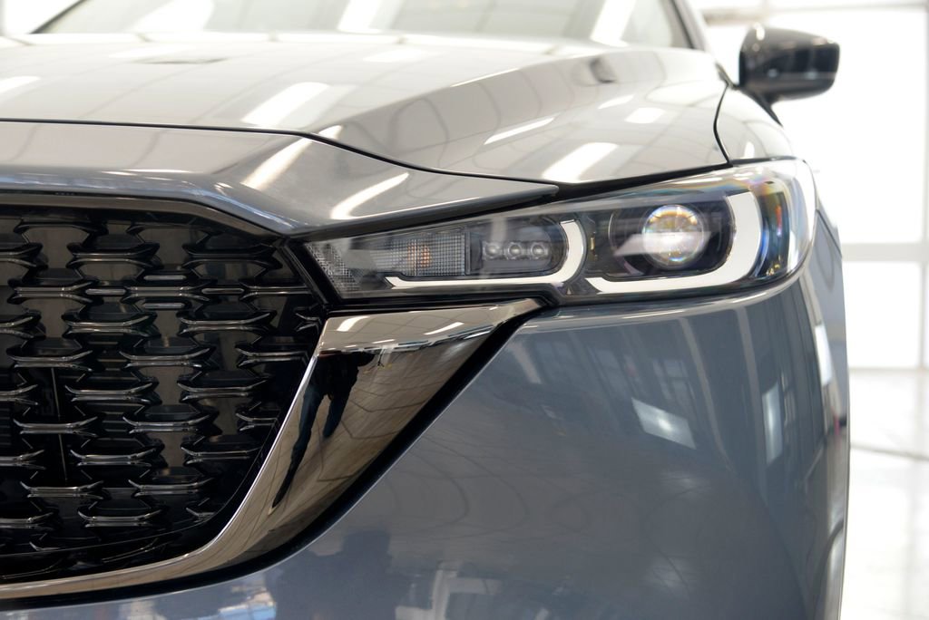 Used 2023 MAZDA CX-5 Carbon Edition image 11