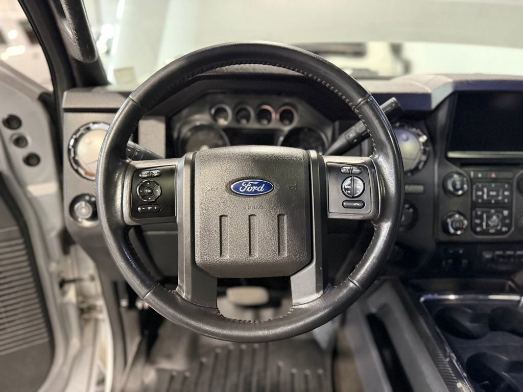 Used 2014 Ford F350 Lariat w/ Lariat Ultimate Package AWD/4WD image 16