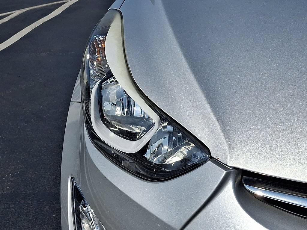 Used 2016 Hyundai Elantra Value Edition FWD image 12