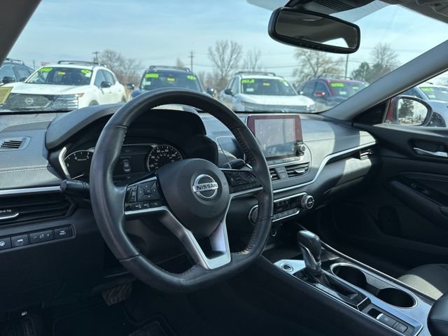 Certified 2020 Nissan Altima 2.5 SV AWD/4WD image 12