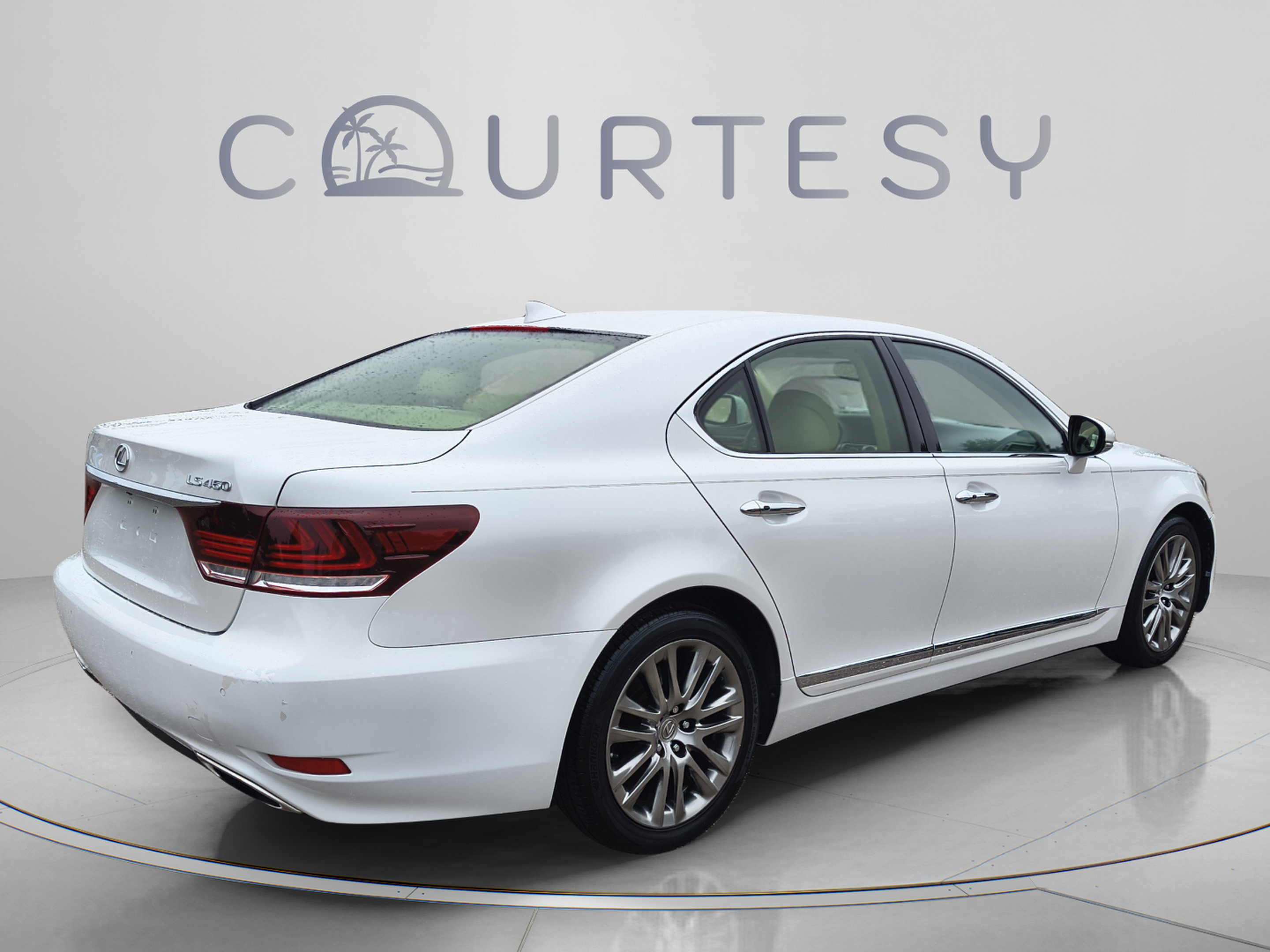 Used 2016 Lexus LS 460 w/ Comfort Package RWD image 5