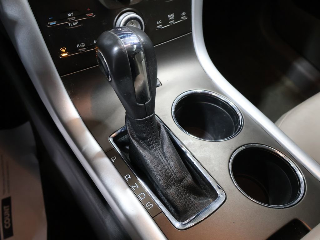 Used 2013 Ford Edge SEL image 31