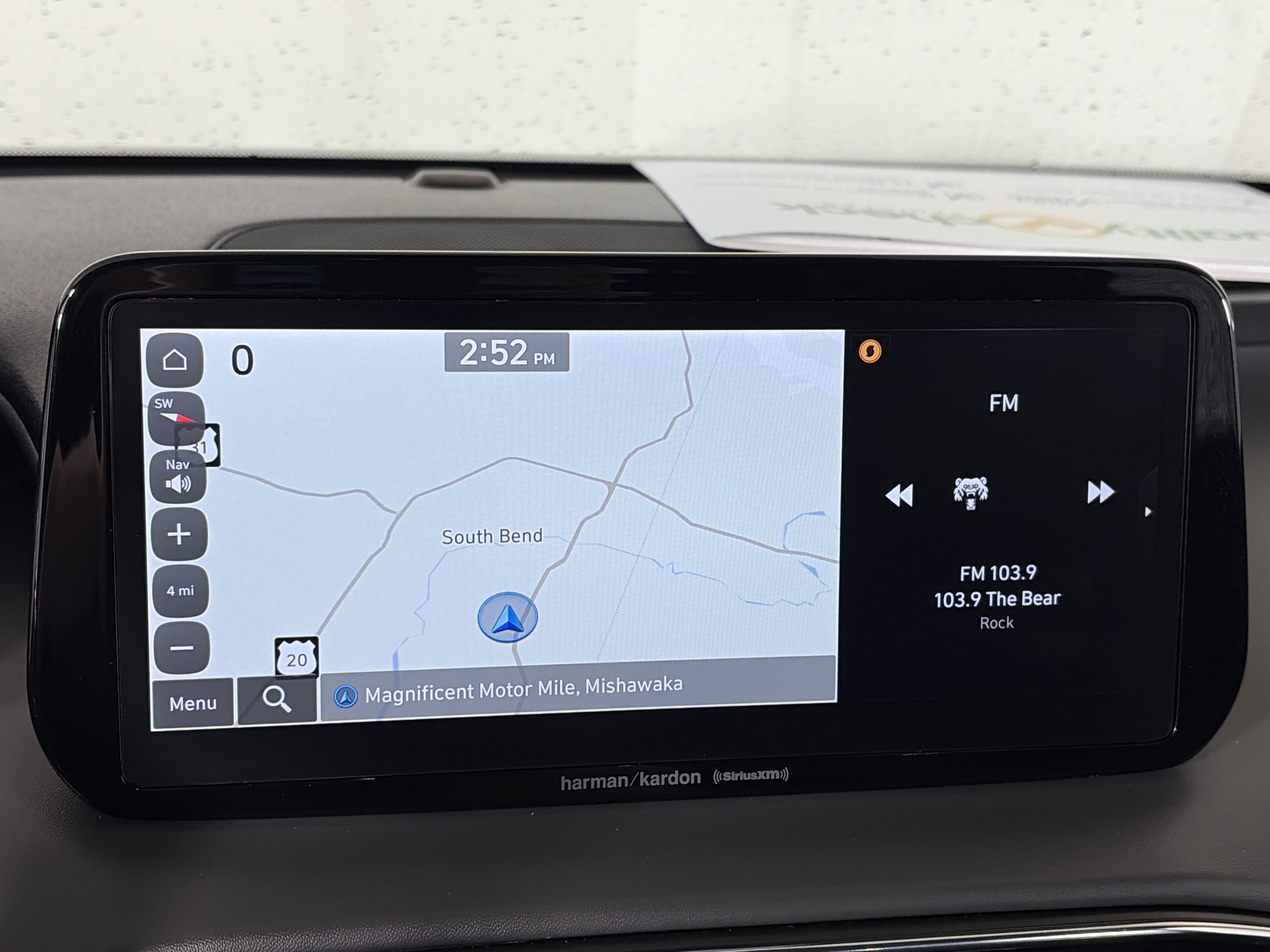 Used 2023 Hyundai Santa Fe Limited w/ Cargo Package image 21