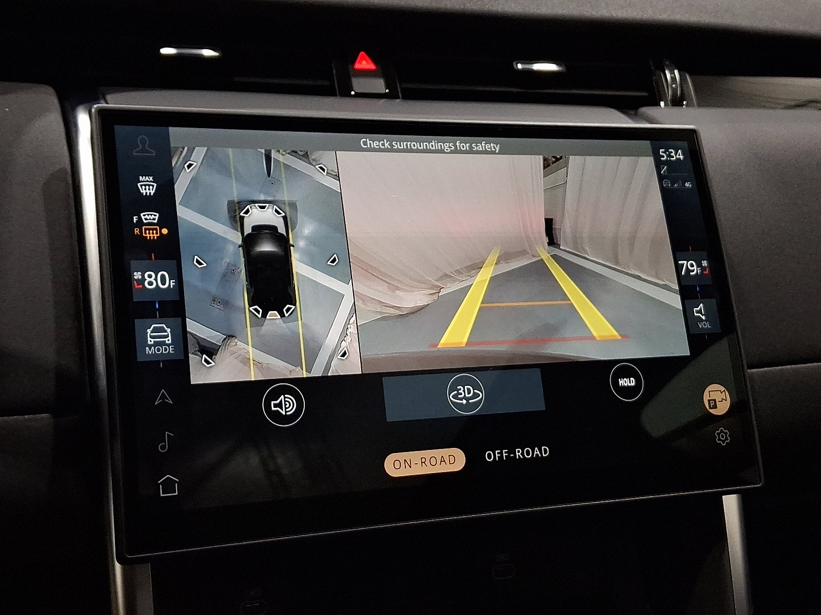 Certified 2025 Land Rover Discovery Sport S image 19