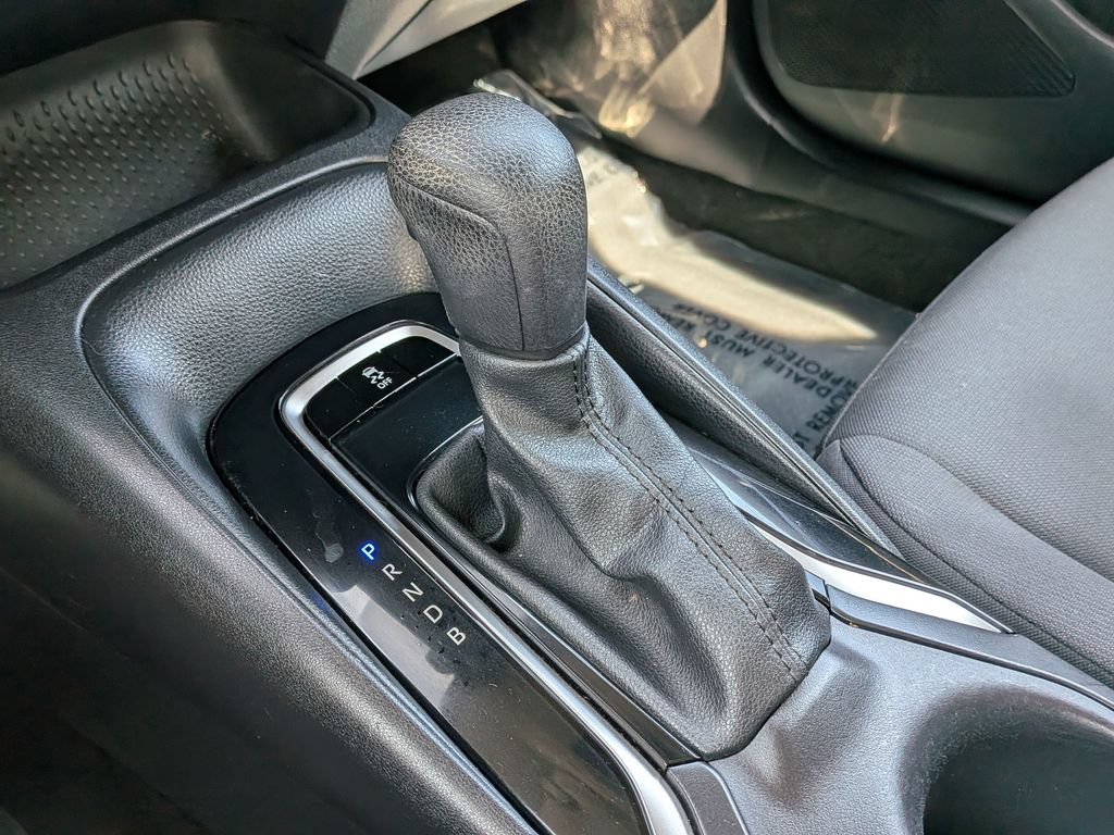 Used 2023 Toyota Corolla LE w/ Carpet Mat Package (TMS) FWD image 24