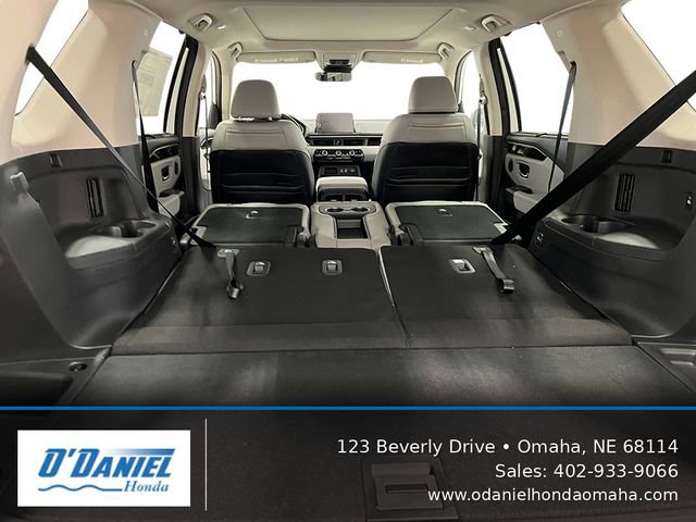 Used 2025 Honda Pilot Elite image 38