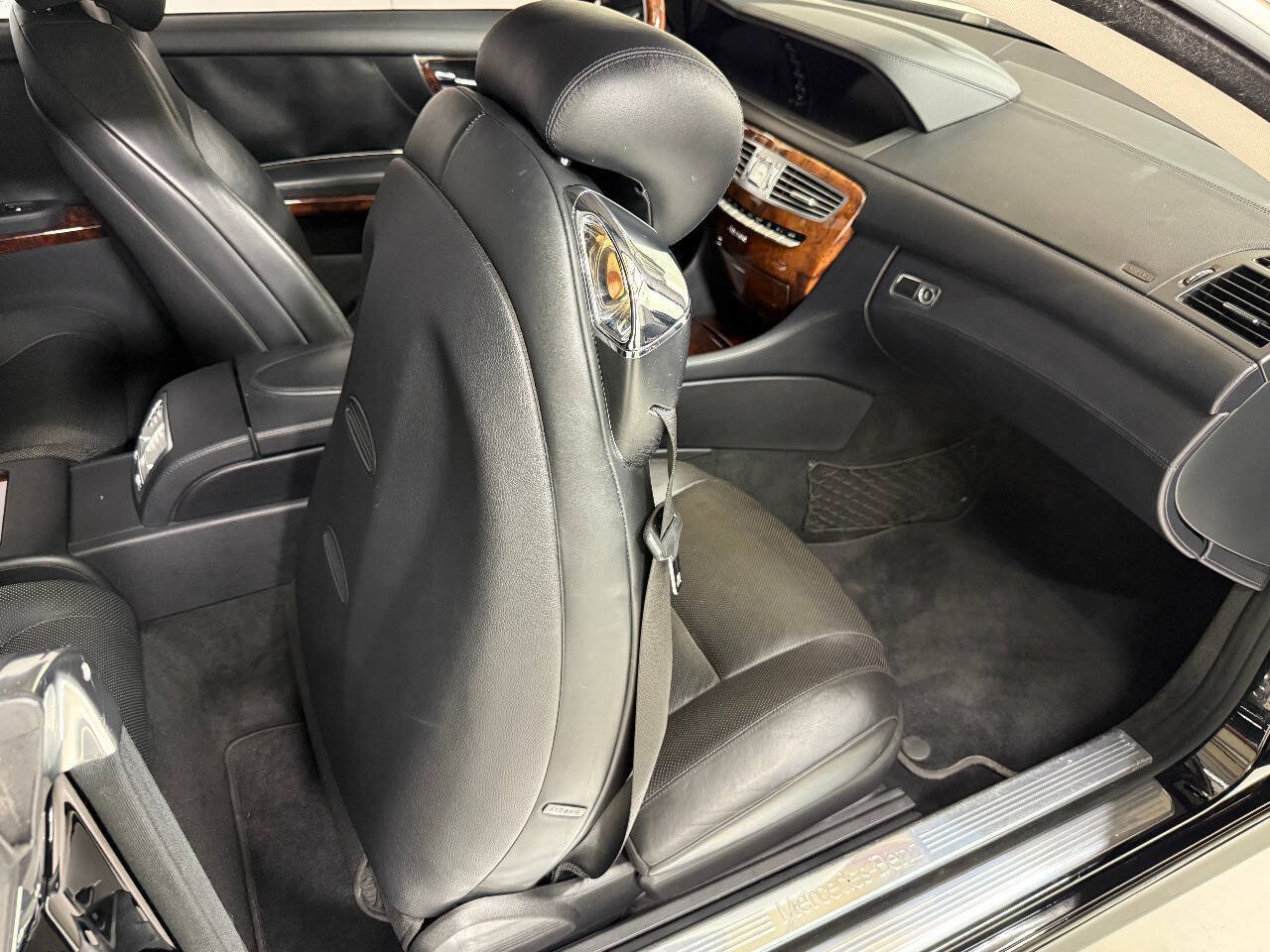 Used 2013 Mercedes-Benz CL 550 4MATIC w/ Sport Pkg image 27