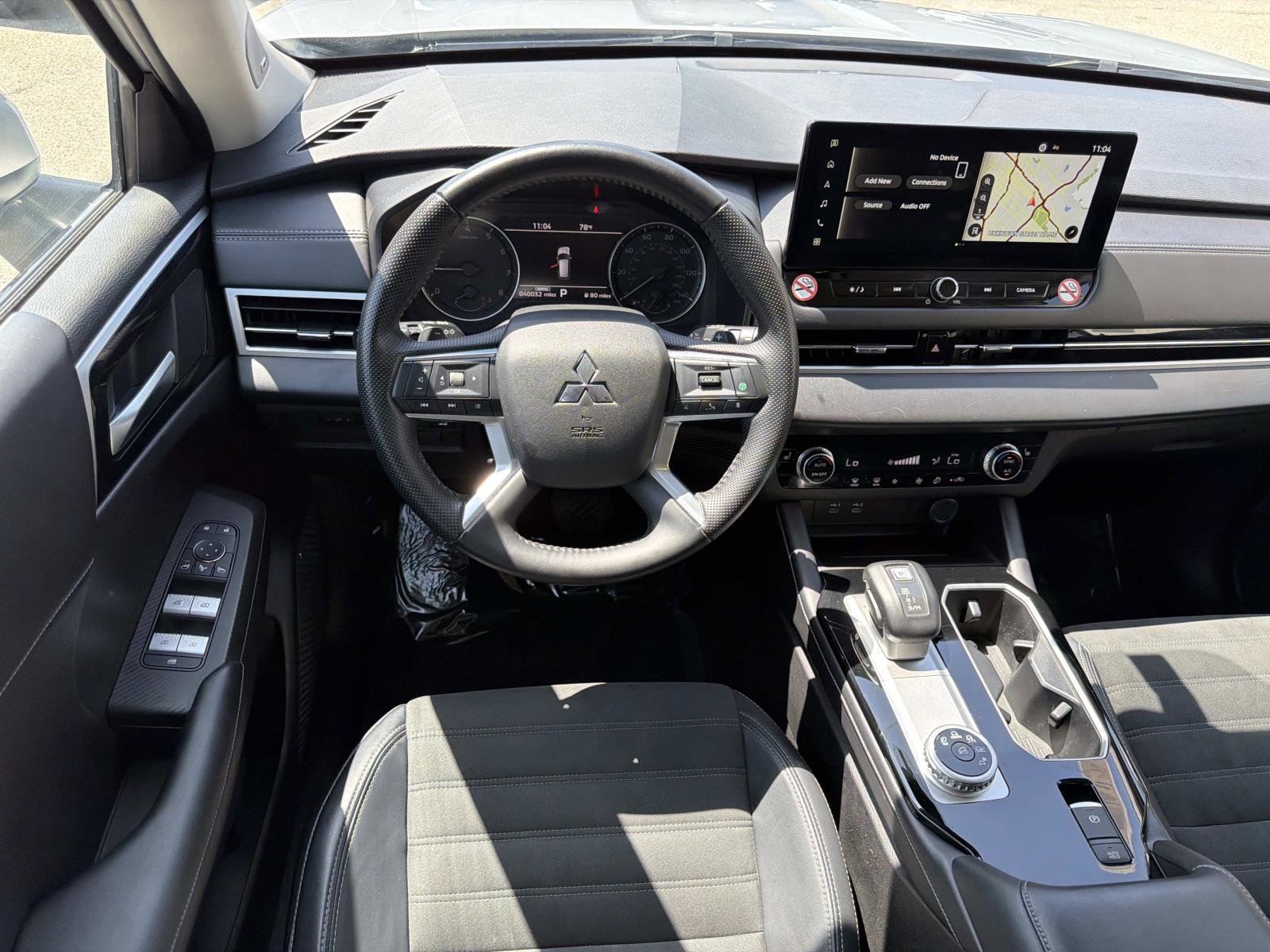 Used 2025 Mitsubishi Outlander SE FWD image 8