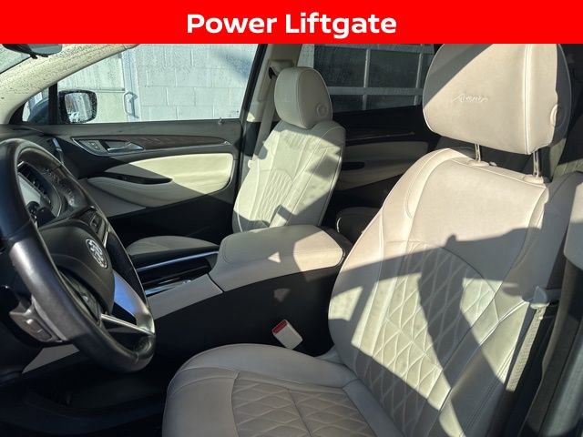 Used 2022 Buick Enclave Avenir w/ Avenir Technology Package image 11