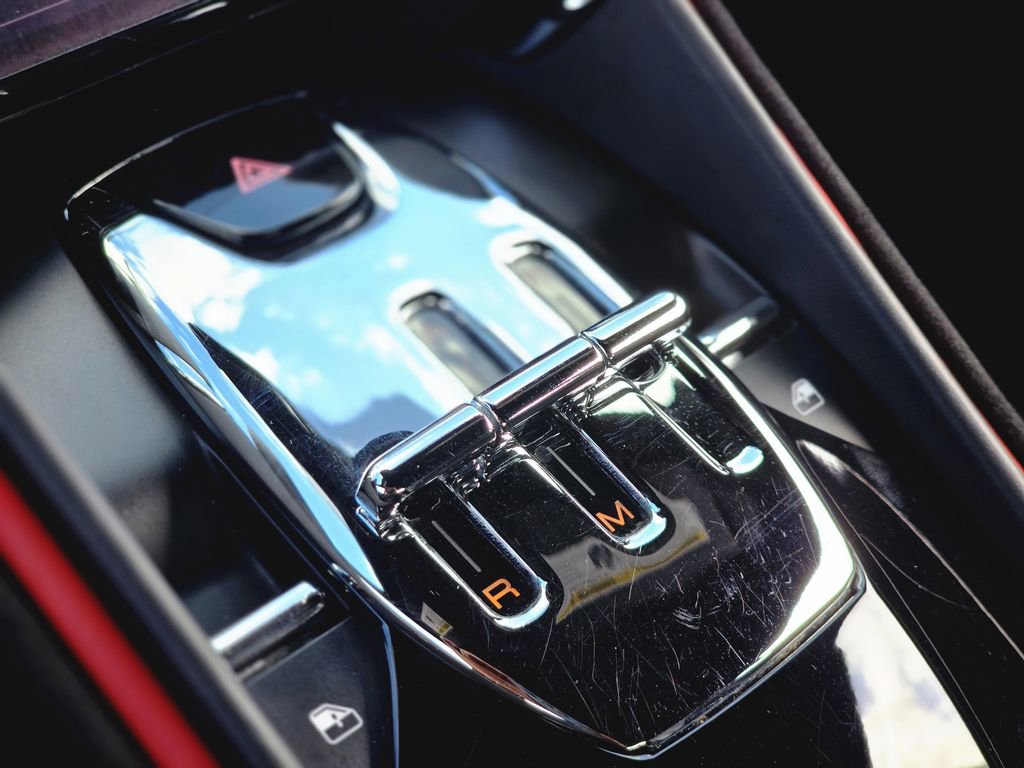 Used 2024 Ferrari Roma image 18