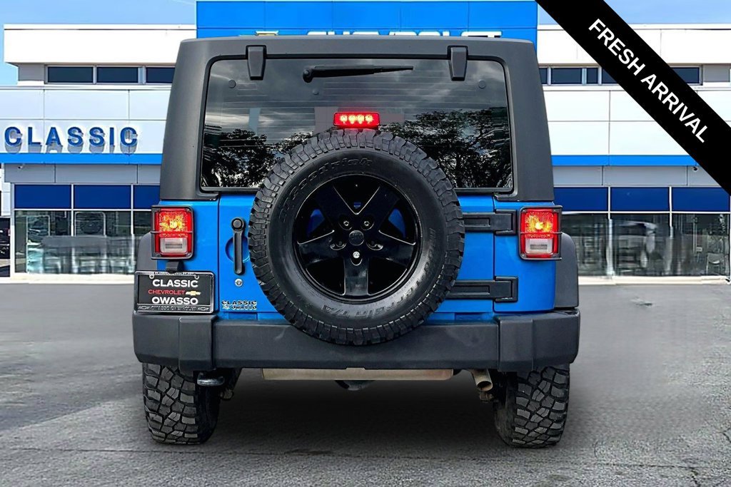 Used 2015 Jeep Wrangler Sport w/ Quick Order Package 24S AWD/4WD image 4