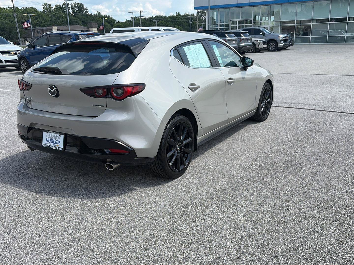Used 2024 MAZDA MAZDA3 s FWD image 4