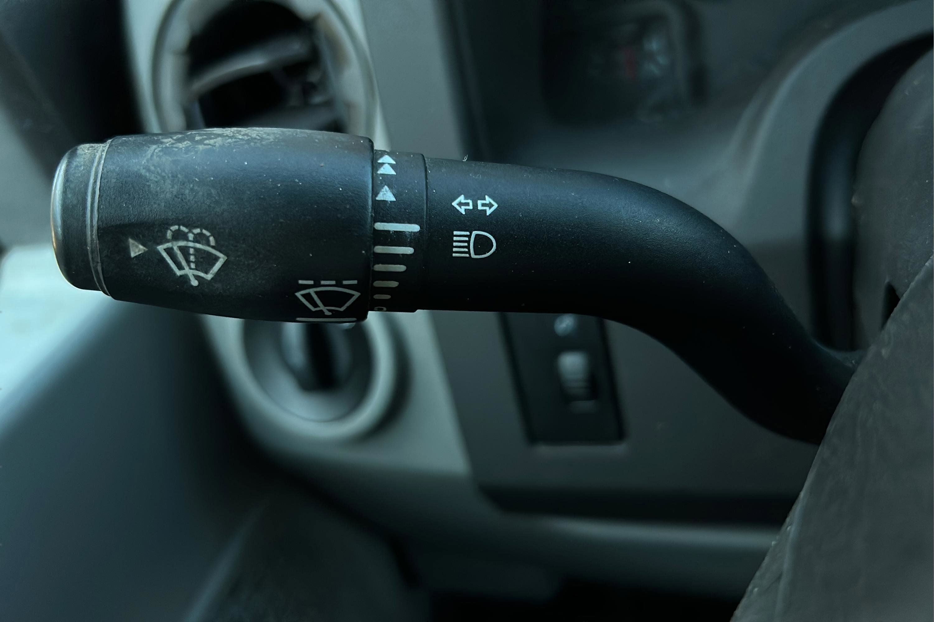 Used 2014 Ford E-250 and Econoline 250 w/ Power Group image 36