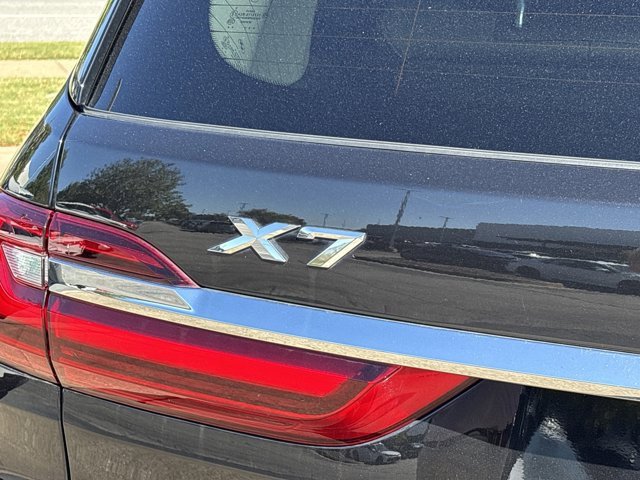 Used 2022 BMW X7 xDrive40i w/ Cold Weather Package image 6