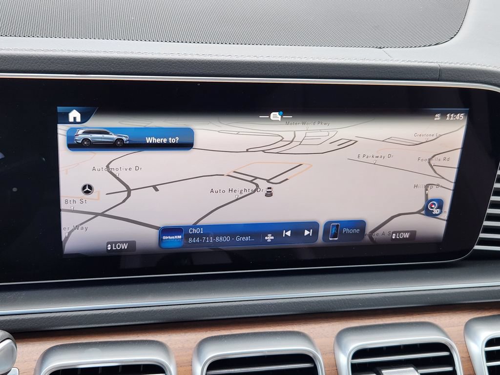 New 2026 Mercedes-Benz GLS 580 4MATIC image 17