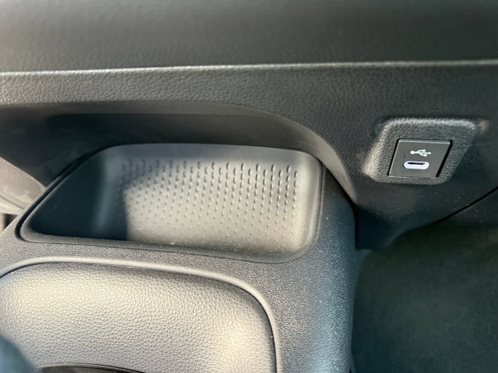 Used 2026 Toyota Corolla SE FWD image 26