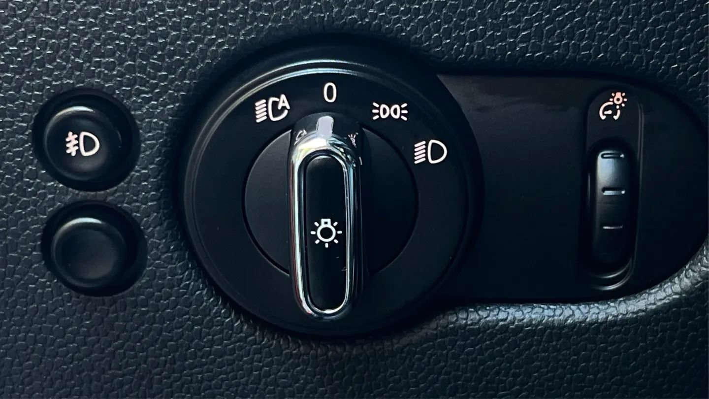Used 2021 MINI Cooper S FWD image 50