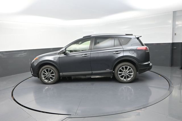 Used 2018 Toyota RAV4 Limited AWD/4WD image 48