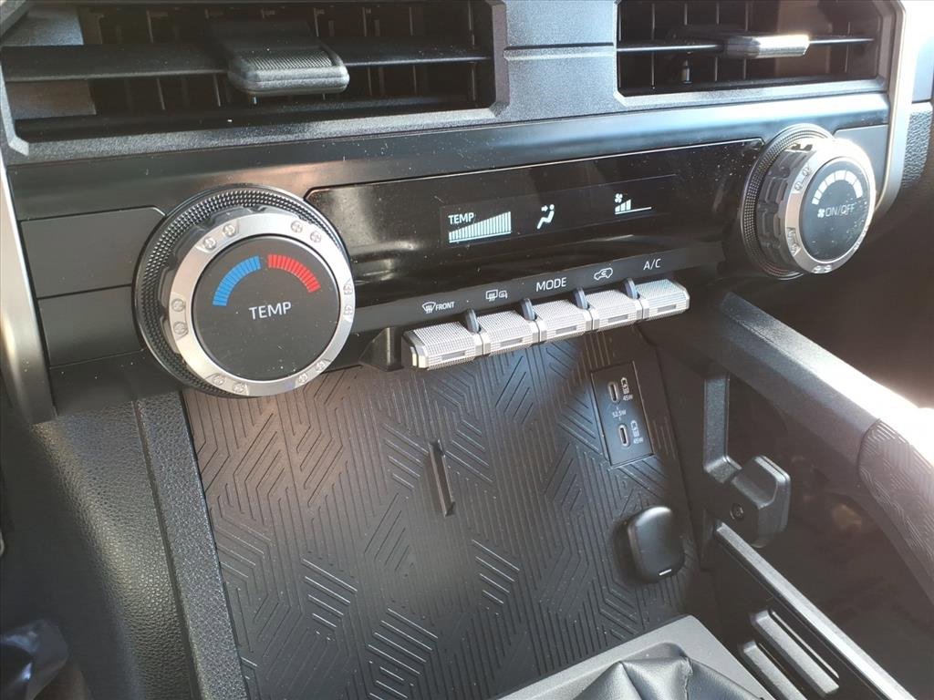 Used 2025 Toyota 4Runner SR5 image 17