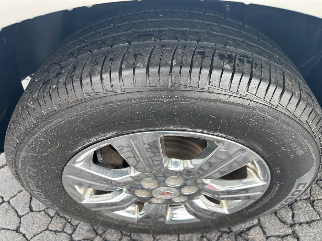 Used 2016 Cadillac SRX Luxury image 7