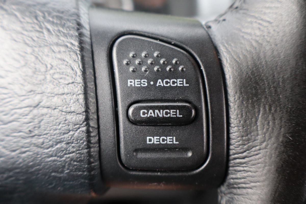 Used 2006 Jeep Liberty Sport AWD/4WD image 29