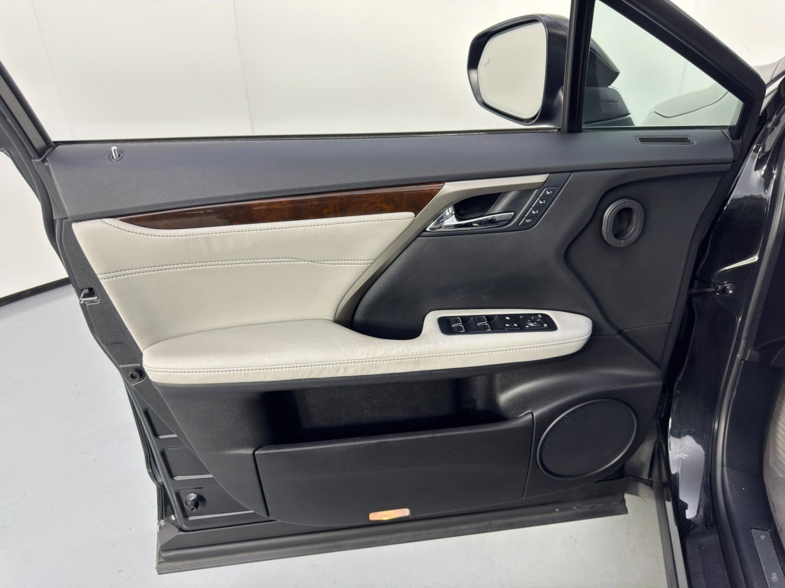 Used 2016 Lexus RX 350 Premium w/ Premium Package image 42