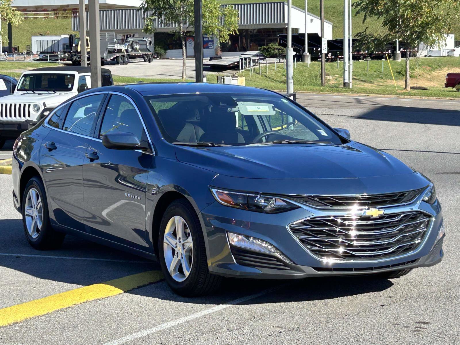 Used 2024 Chevrolet Malibu LT