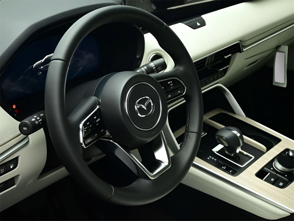 New 2025 MAZDA CX-90 Plug-In Hybrid w/ Premium Plus image 3