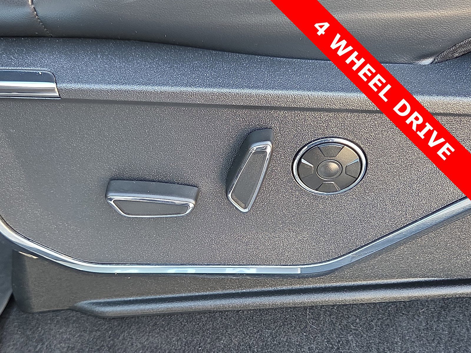 Used 2024 Ford F150 Platinum w/ Equipment Group 702A High image 14