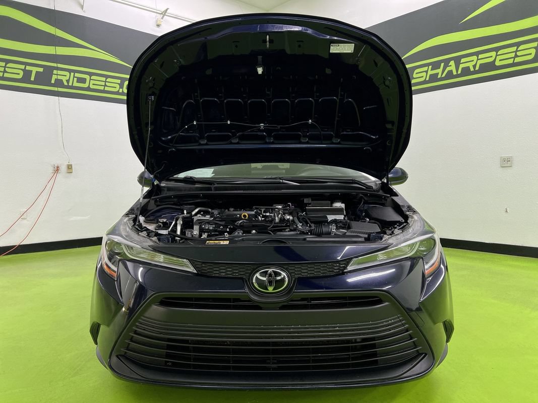 Used 2023 Toyota Corolla LE FWD image 4