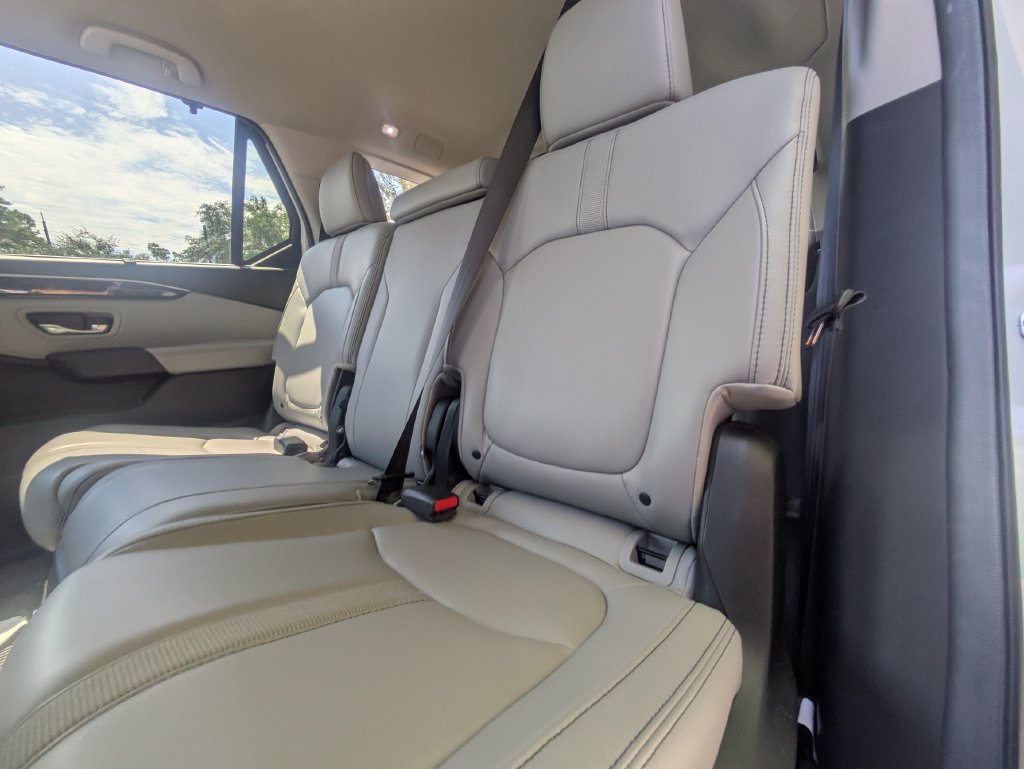 Used 2025 Honda Pilot EX-L image 14