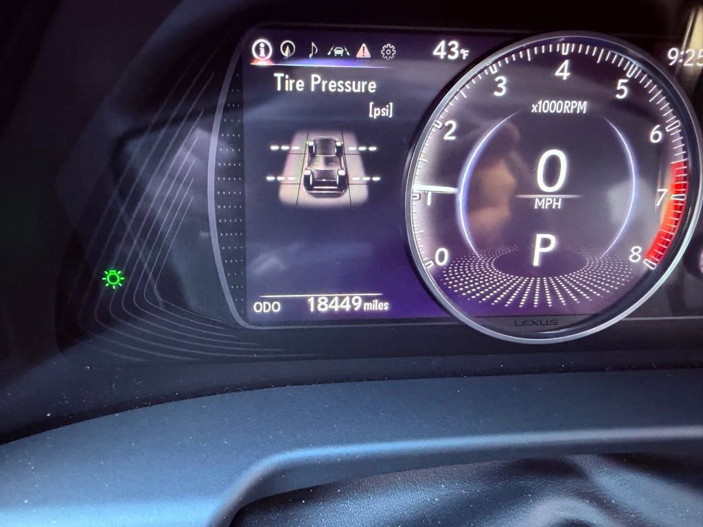 Used 2024 Lexus ES 350 w/ Premium Package image 19