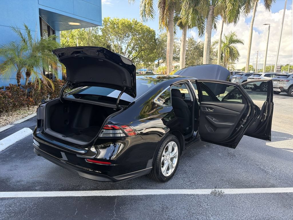 Certified 2023 Honda Accord LX image 27