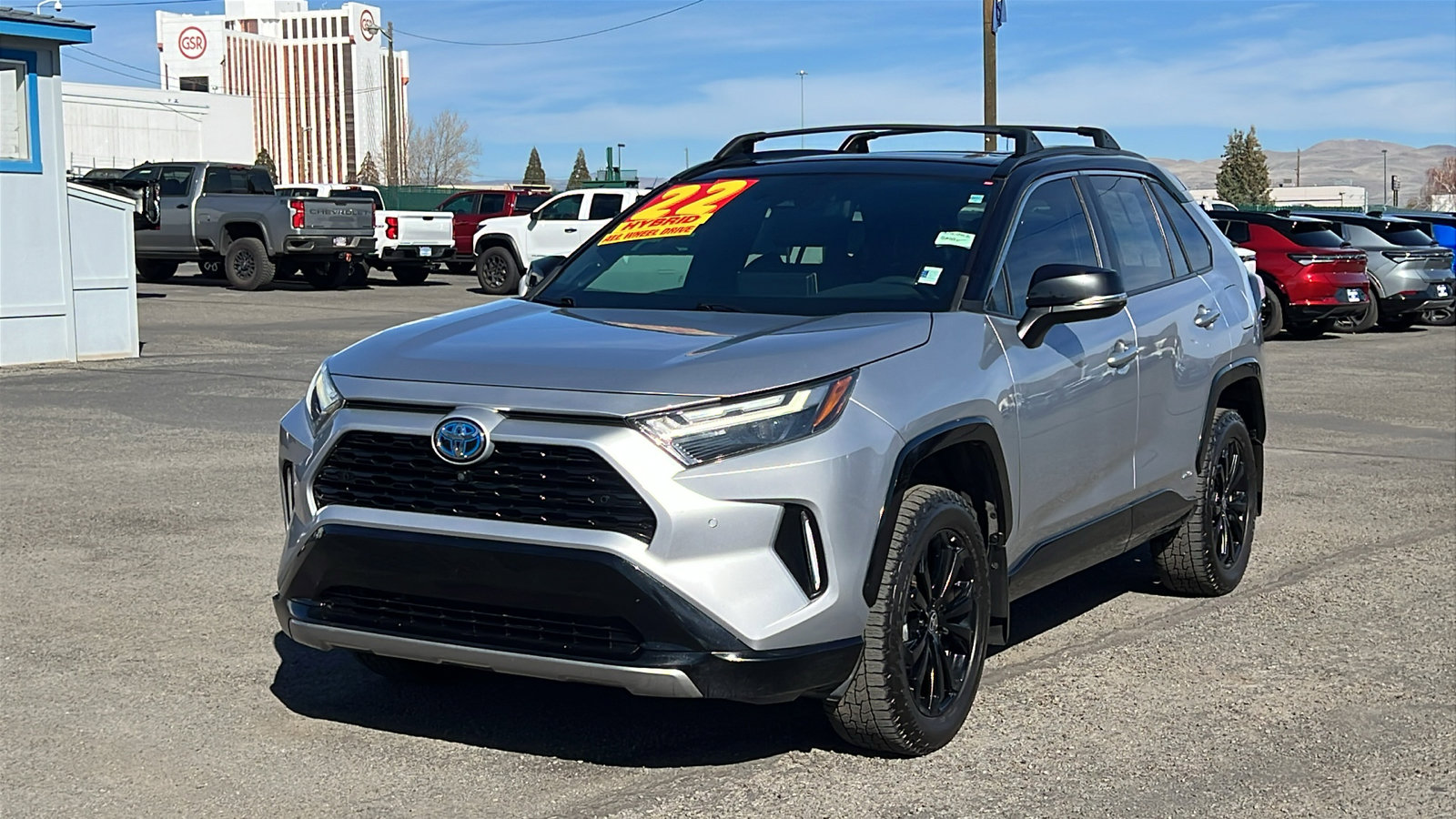 Used 2022 Toyota RAV4 XSE AWD/4WD video 1