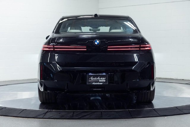 New 2027 BMW 740i xDrive w/ Executive Package AWD/4WD image 10