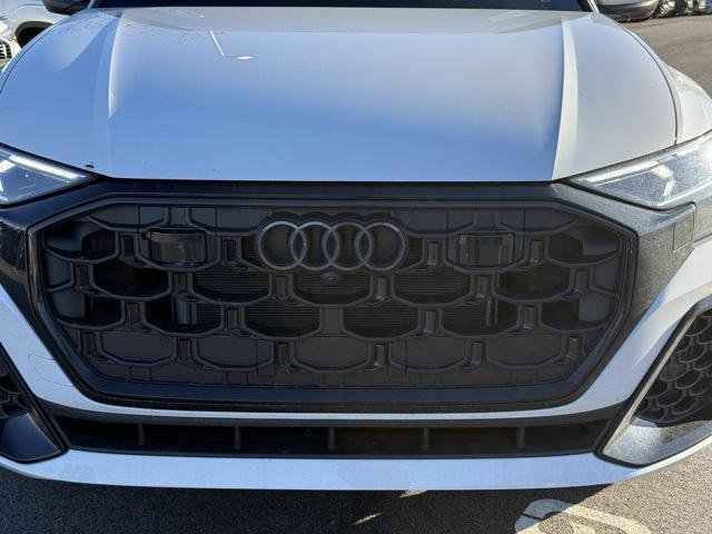 Certified 2025 Audi Q8 Prestige w/ Prestige Package image 15