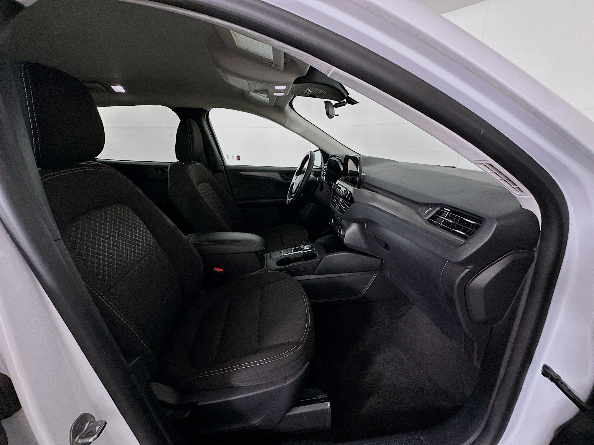 Used 2024 Ford Escape Active image 30