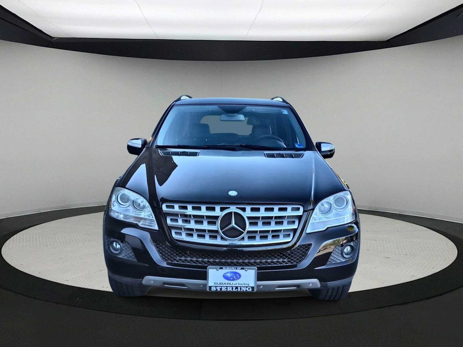 Used 2010 Mercedes-Benz ML 350 4MATIC image 3
