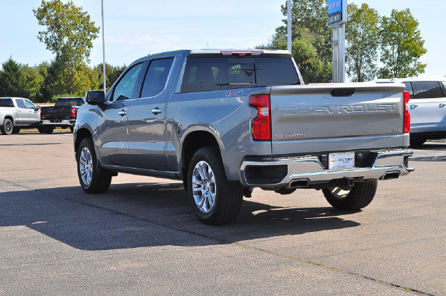 Used 2023 Chevrolet Silverado 1500 LTZ w/ Technology Package AWD/4WD image 5